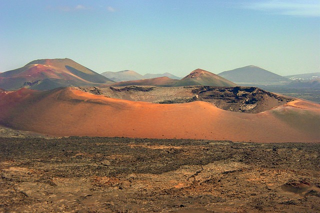 Volcans sur l'île de Lanzarote dans les Canaries