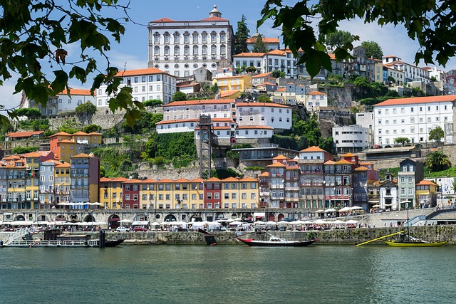 vue depuis le Douro sur Porto