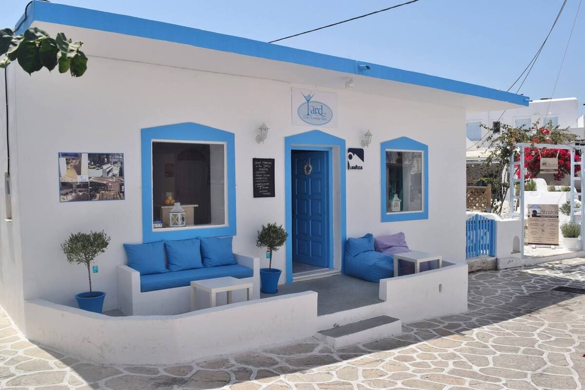 Paros