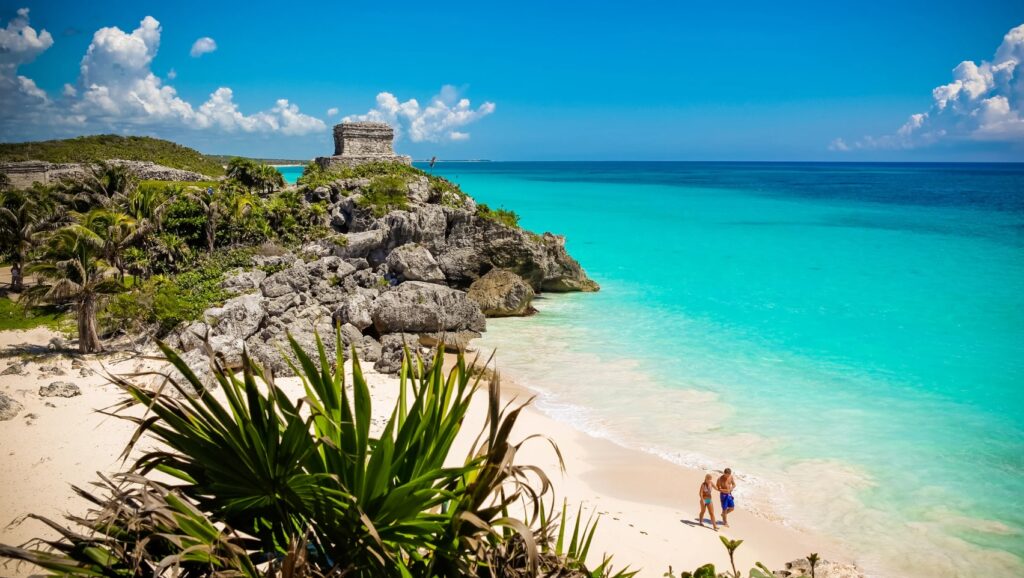 Temple et plages de Tulum au Mexique