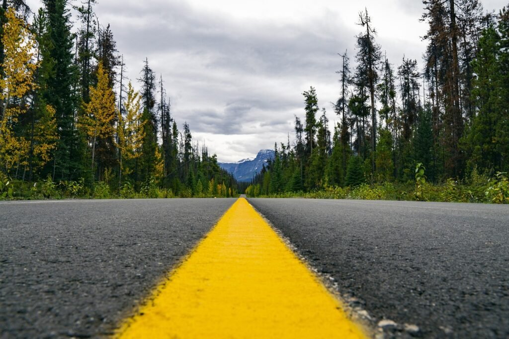 Lec roadtrip : quel itinéraire se cache derrière ce nom ? découvrez nos conseils et itinéraires pour un roadtrip inoubliable à travers des paysages époustouflants et des aventures uniques.