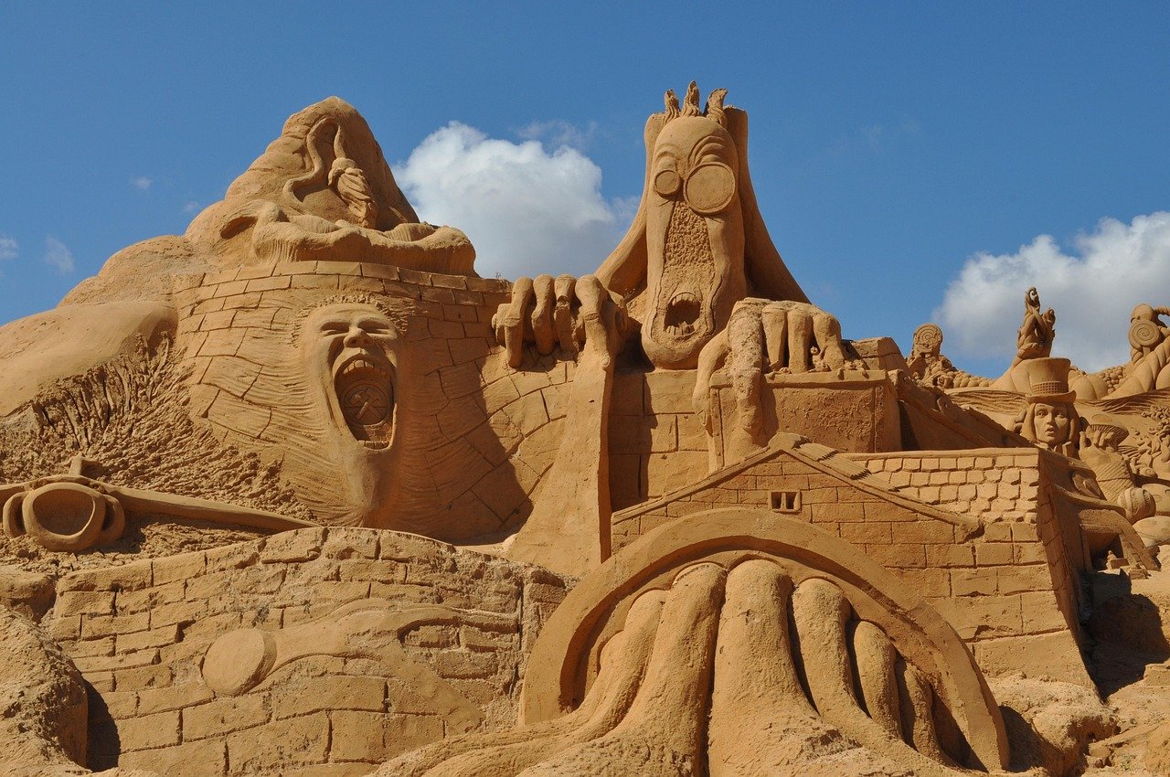 découvrez les magnifiques châteaux de l'algarve, témoins historiques offrant des panoramas époustouflants et une plongée dans le passé médiéval du sud du portugal.
