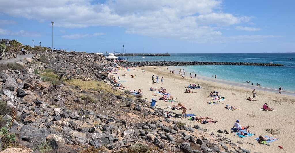 Lanzarote en avril : est-ce la bonne période pour un voyage ? Lanzarote en avril : est-ce la bonne période pour un voyage ?